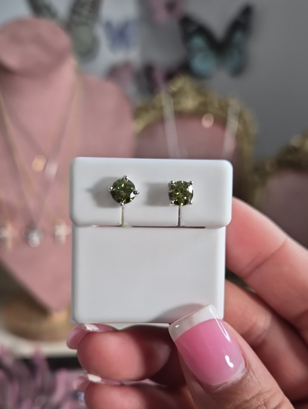 925 Moissanite Peridot Stud Earrings 0.90ct
